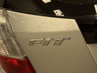 Honda Fit de 2011, 5 puertas, hatchback, cambio automático
