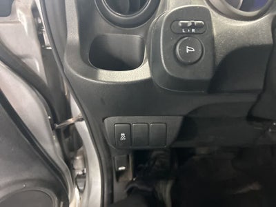 Honda Fit de 2011, 5 puertas, hatchback, cambio automático