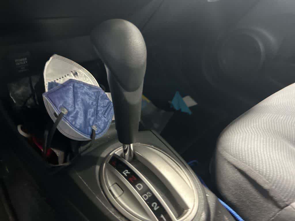 Honda Fit de 2011, 5 puertas, hatchback, cambio automático
