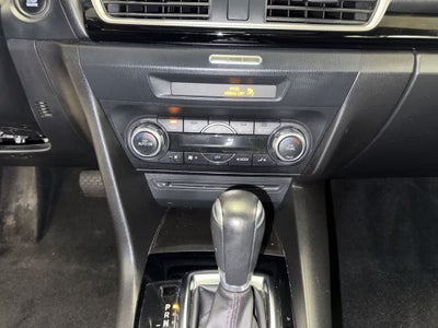 Mazda3 i Touring de 2016