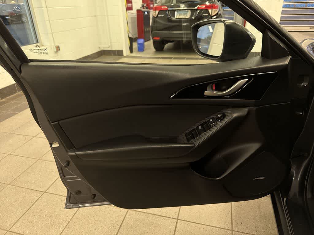Mazda3 i Touring de 2016