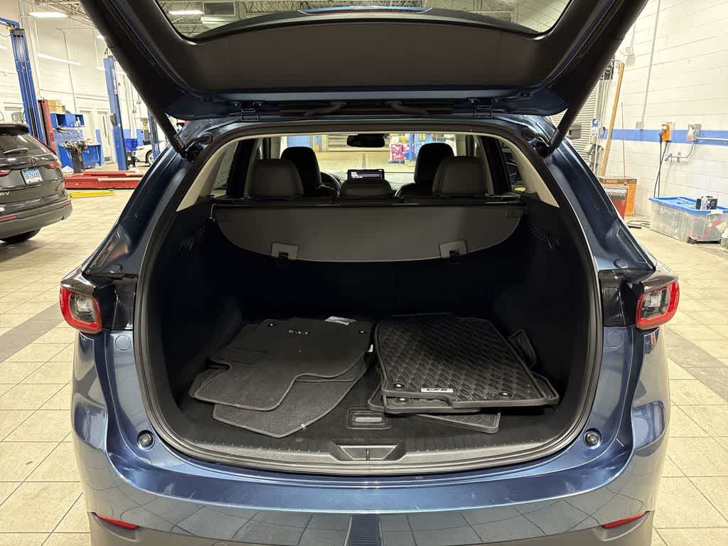 Mazda CX-5 2.5 S con paquete Preferred (2023)