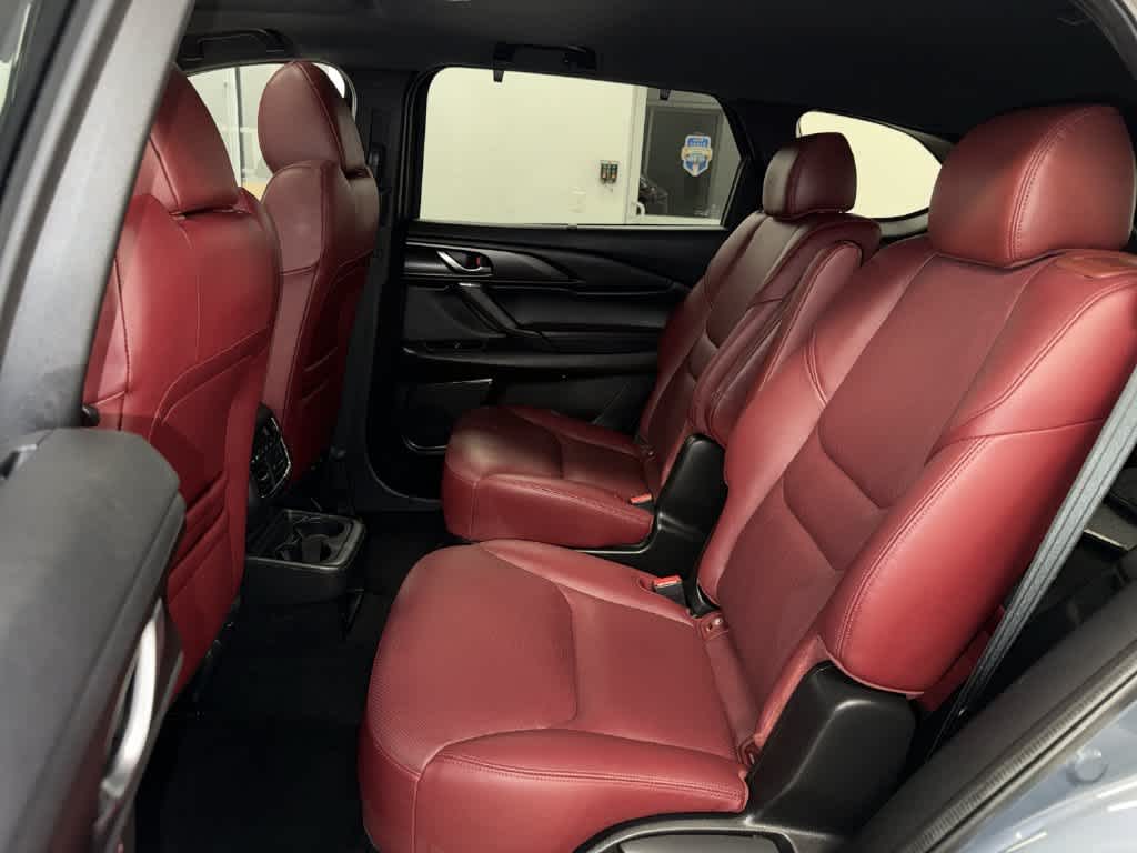 Mazda CX-9 Carbon Edition 2023