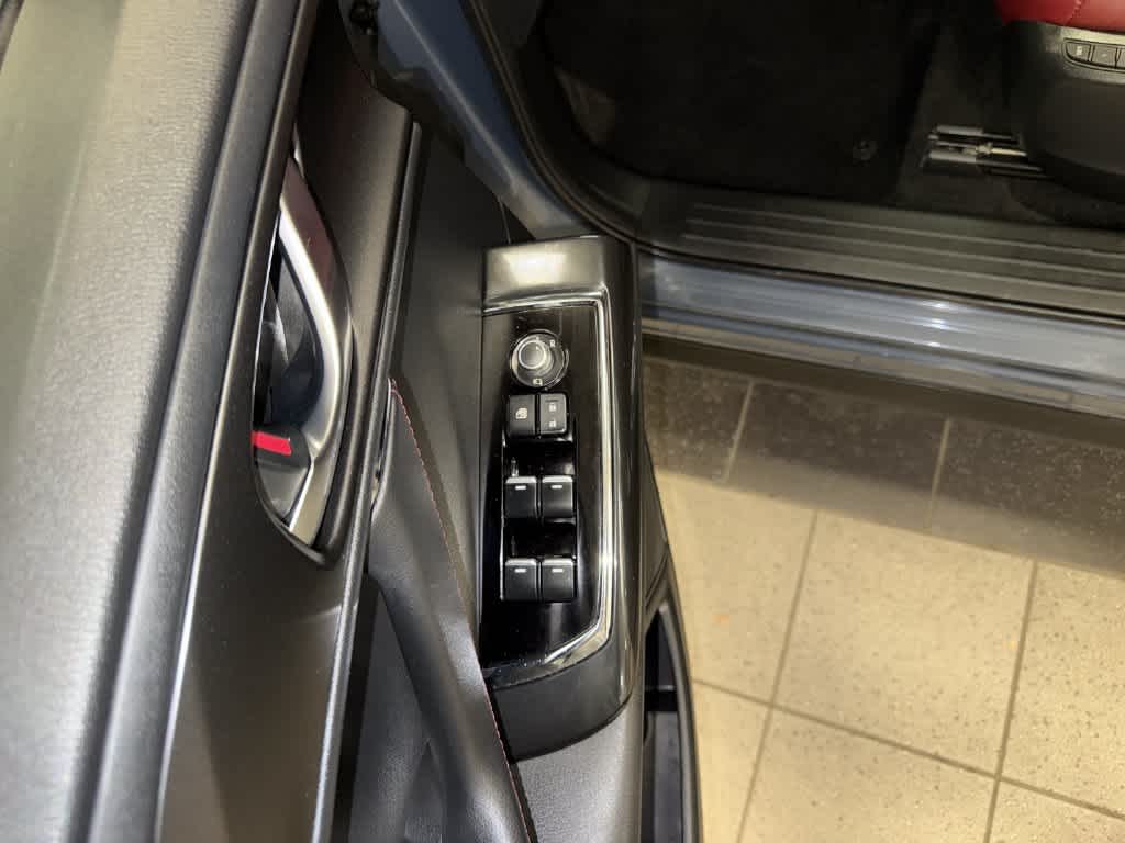 Mazda CX-9 Carbon Edition 2023