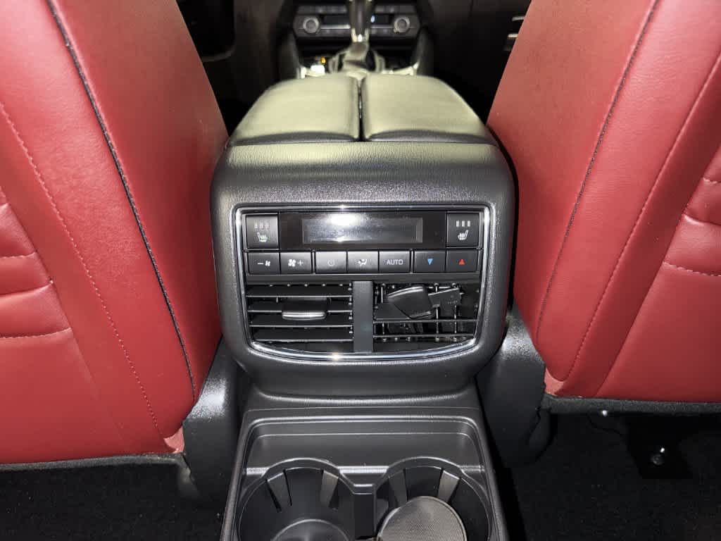 Mazda CX-9 Carbon Edition 2023