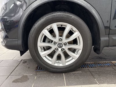 Nissan Rogue Sport S 2021