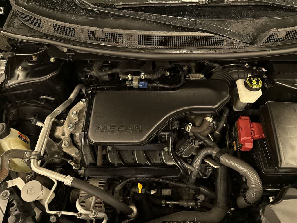 Nissan Rogue Sport S 2021