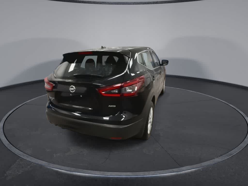 Nissan Rogue Sport S 2021