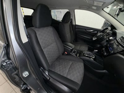 Nissan Rogue Sport SV 2020