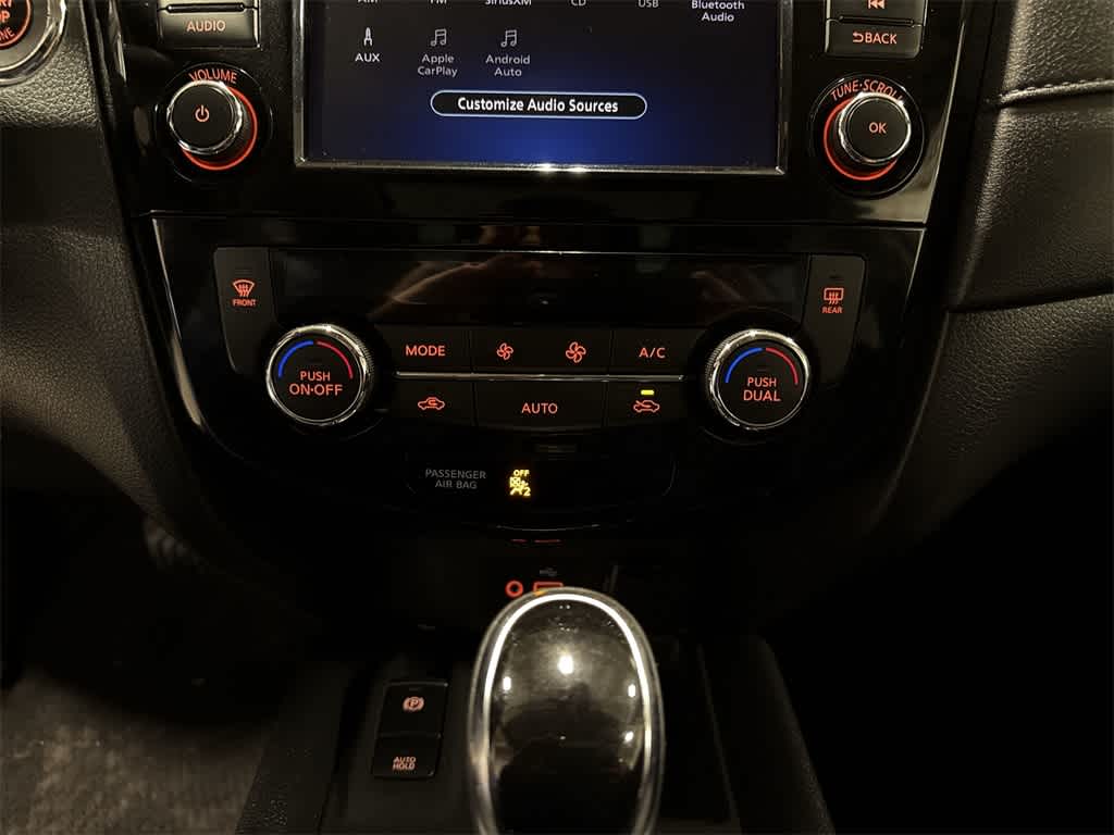 Nissan Rogue SV 2019