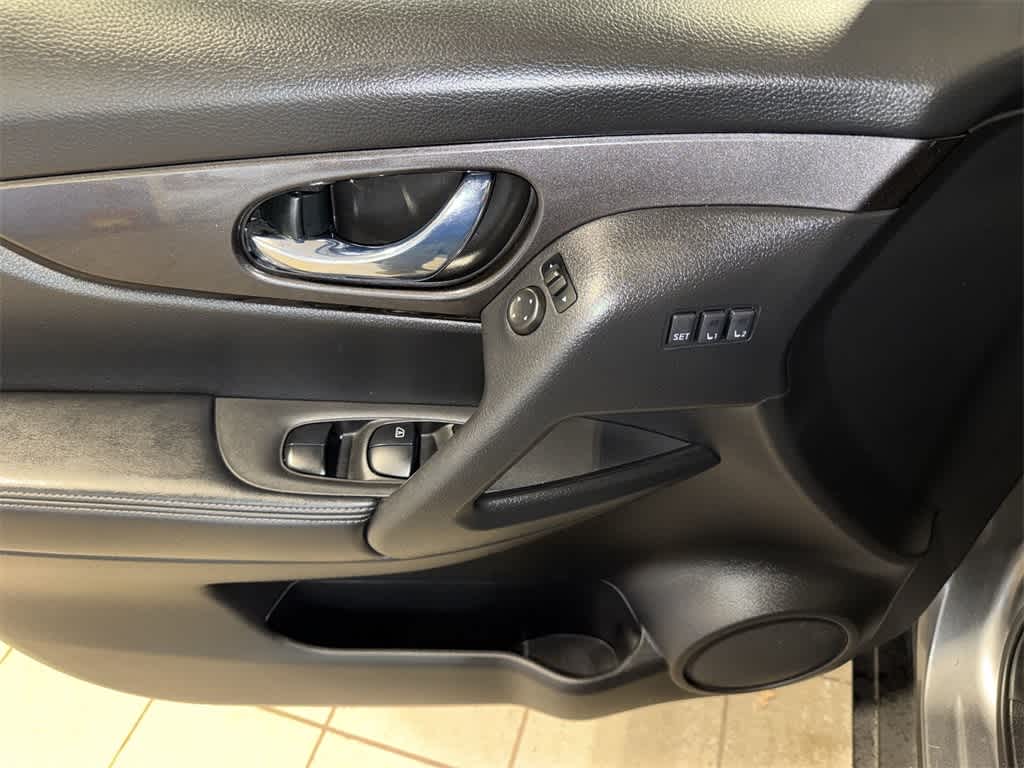 Nissan Rogue SV 2019