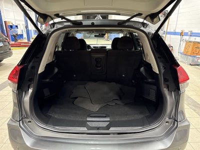 Nissan Rogue SV 2020