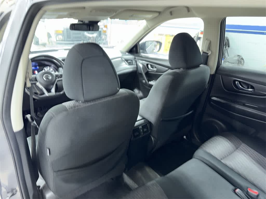 Nissan Rogue SV 2020