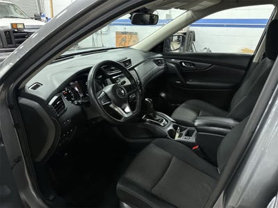 Nissan Rogue SV 2020