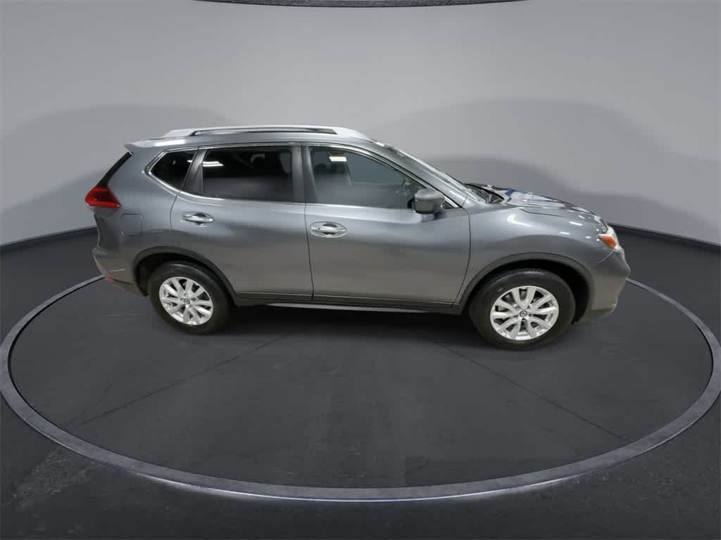 Nissan Rogue SV 2020