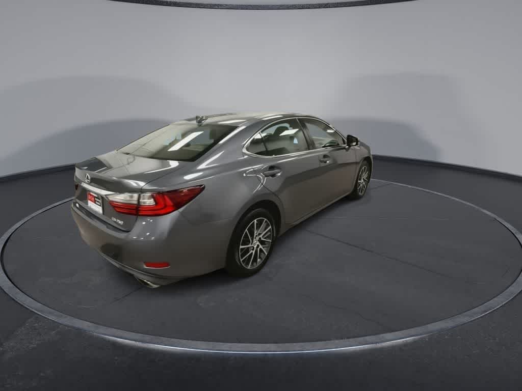 2016 Lexus ES 350 4dr Sdn