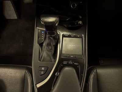 Lexus UX 250h 2019 UX 250h