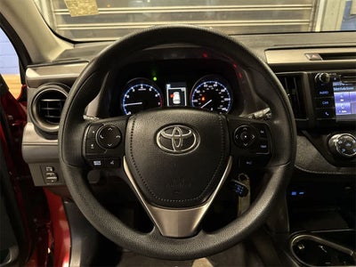 Toyota RAV4 LE 2017