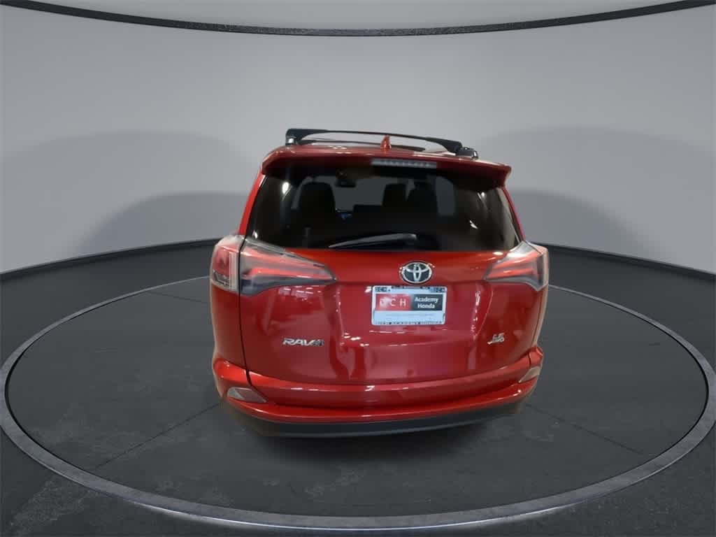 Toyota RAV4 LE 2017