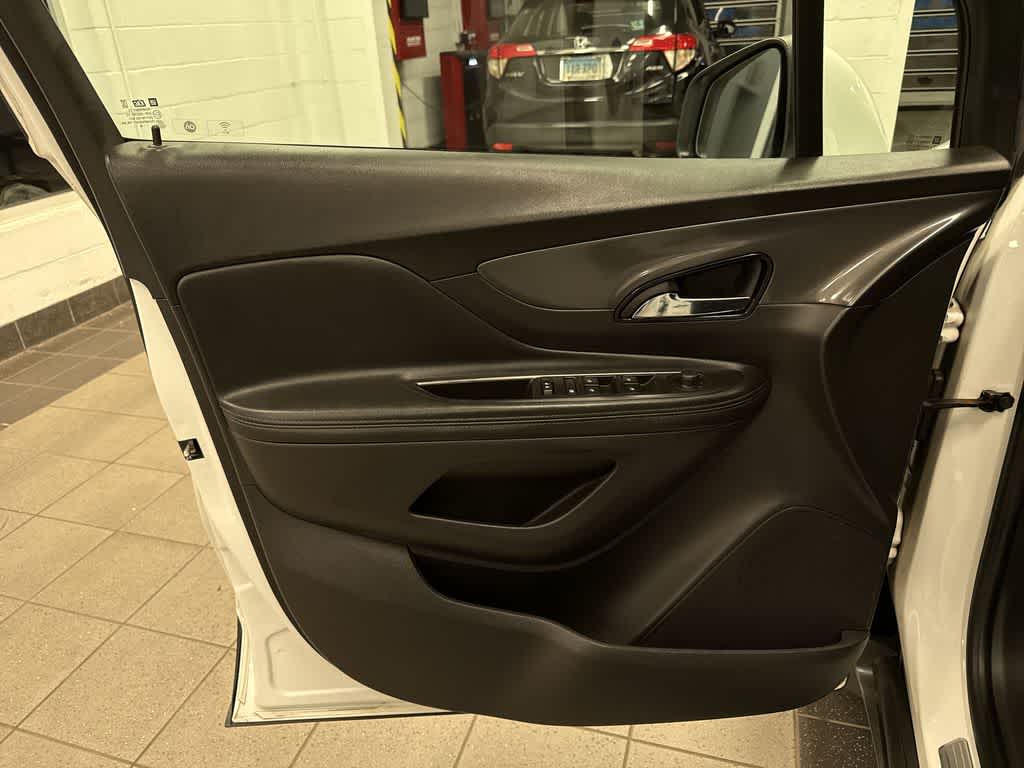 Buick Encore Sport Touring 2019