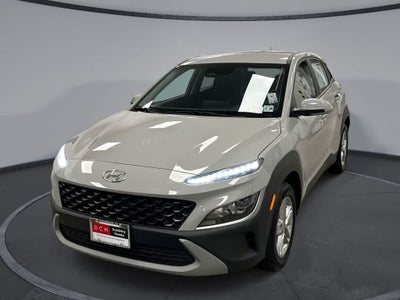 Hyundai Kona SE 2023