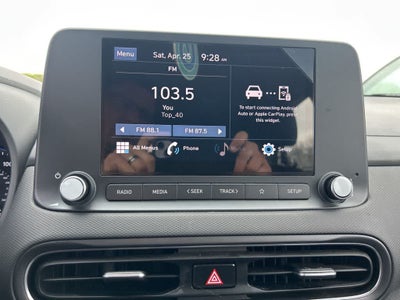 Hyundai Kona SE 2023