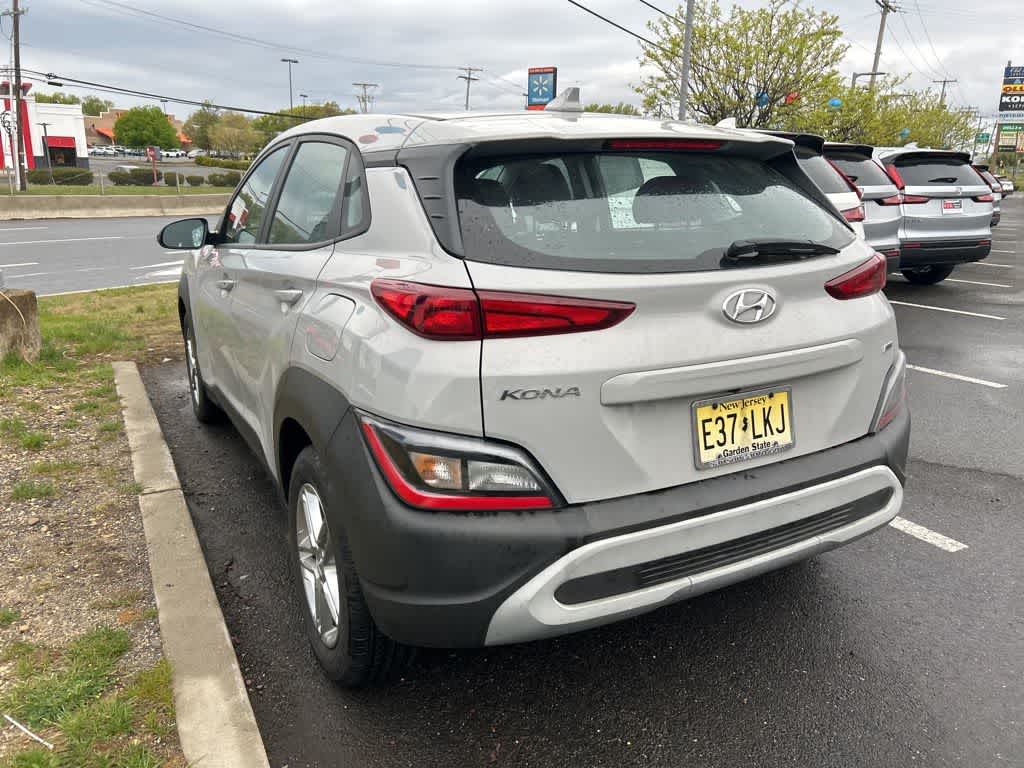 Hyundai Kona SE 2023