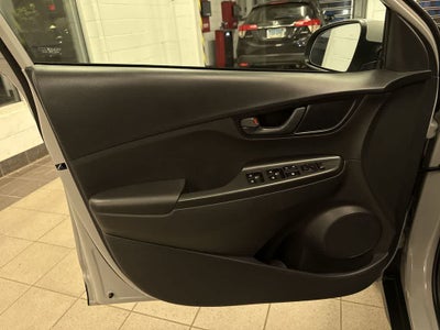 Hyundai Kona SEL 2023