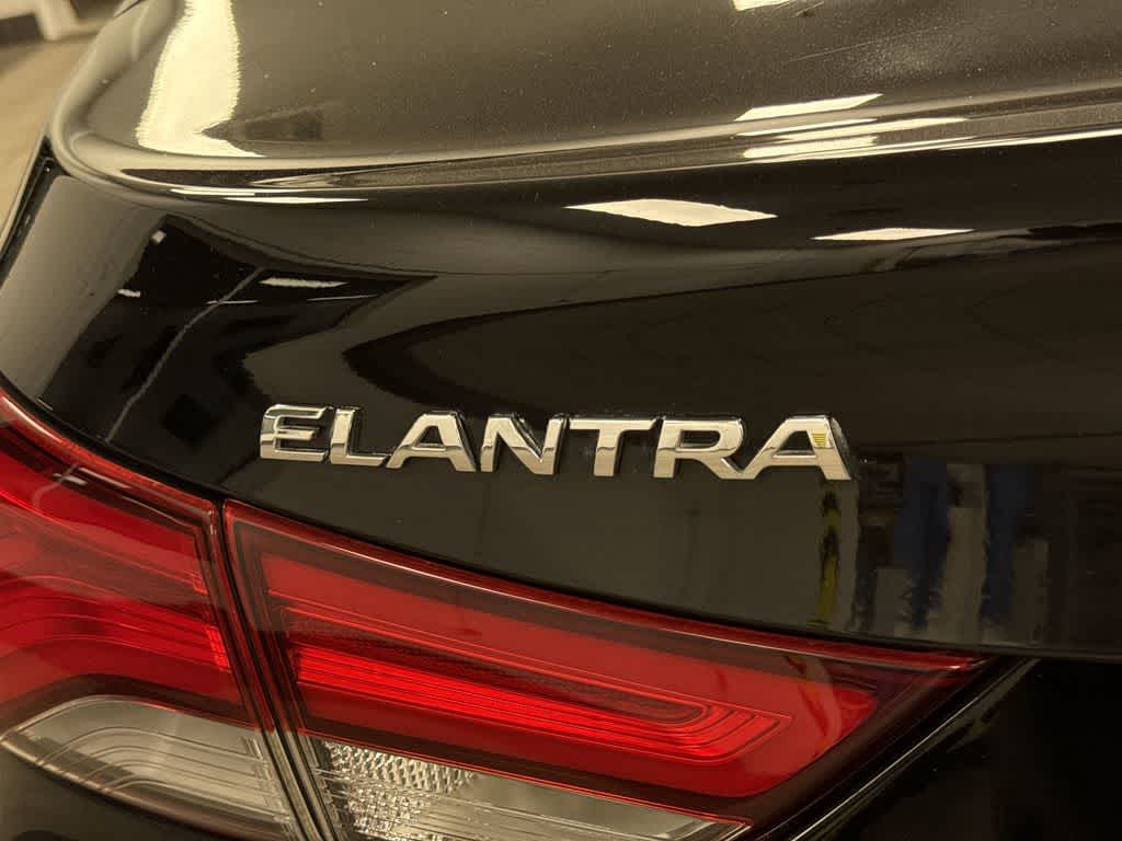 Hyundai Elantra Limited 2014