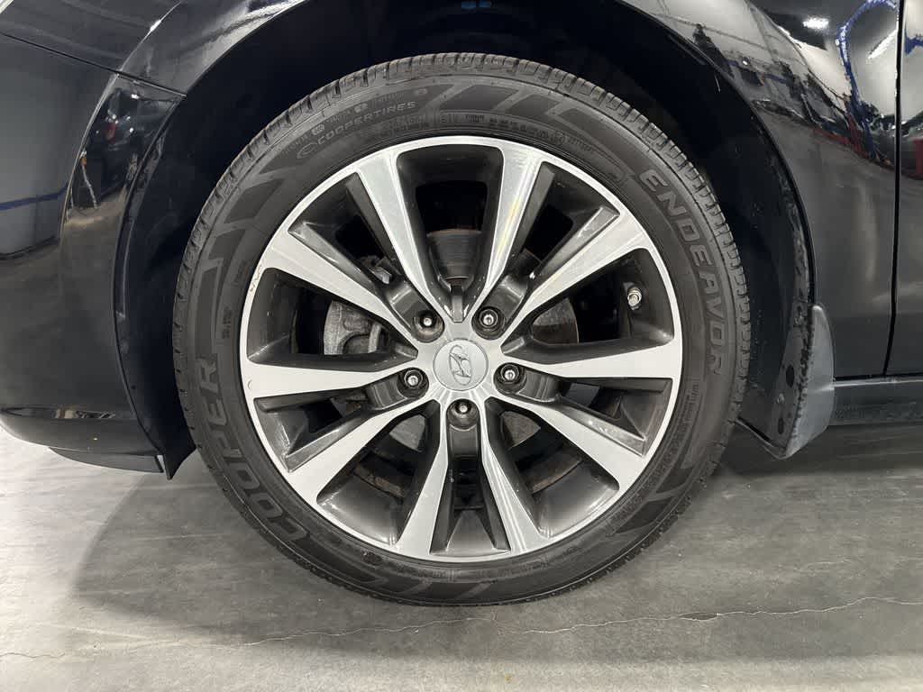 Hyundai Elantra GT automático de 2019