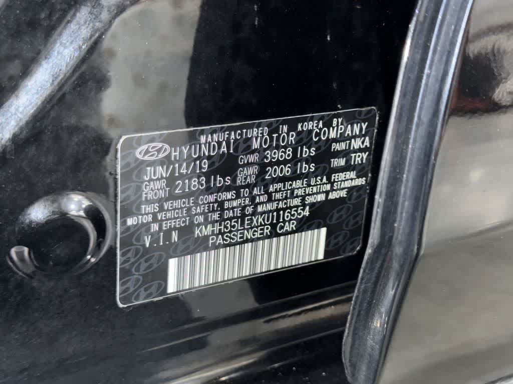 Hyundai Elantra GT automático de 2019