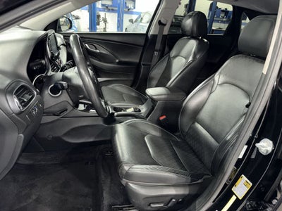 Hyundai Elantra GT automático de 2019