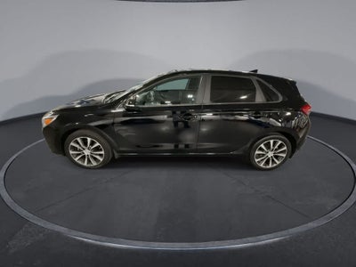 Hyundai Elantra GT automático de 2019