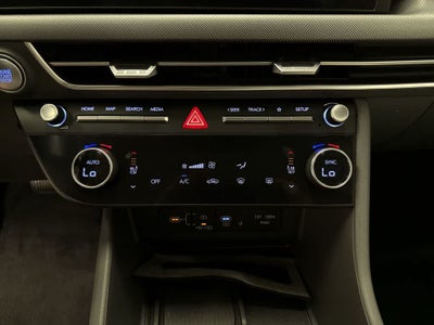 Hyundai Sonata SEL 2024