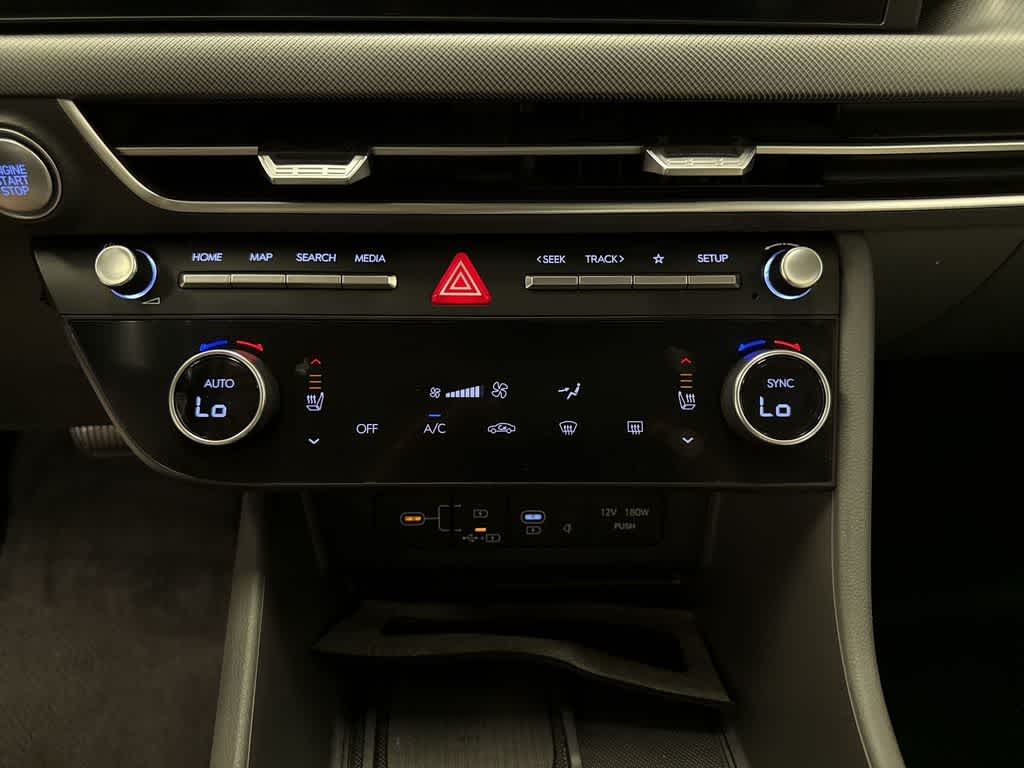 Hyundai Sonata SEL 2024