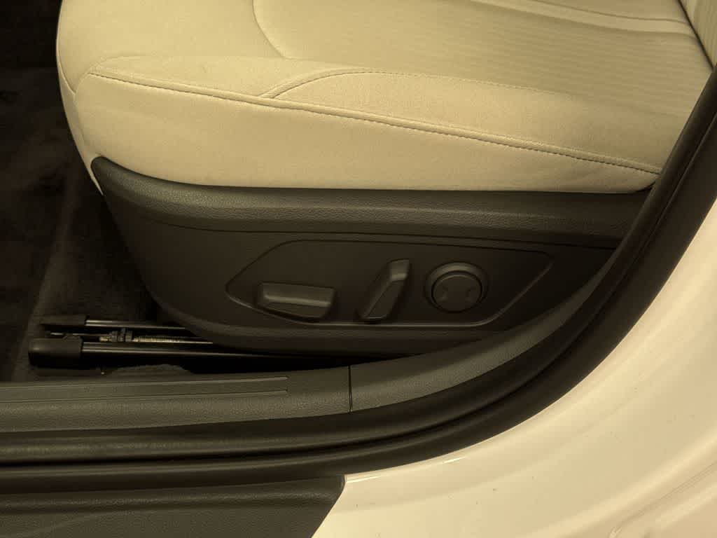 Hyundai Sonata SEL 2024