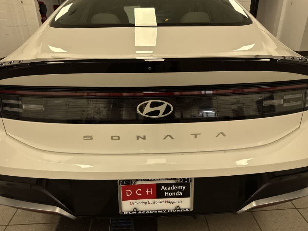 Hyundai Sonata SEL 2024