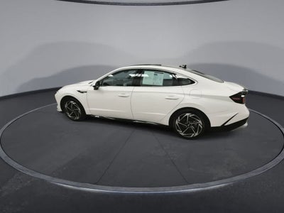 Hyundai Sonata SEL 2024
