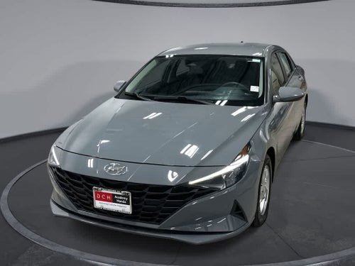 Hyundai Elantra SE 2022