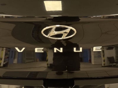 Hyundai Venue SEL 2021