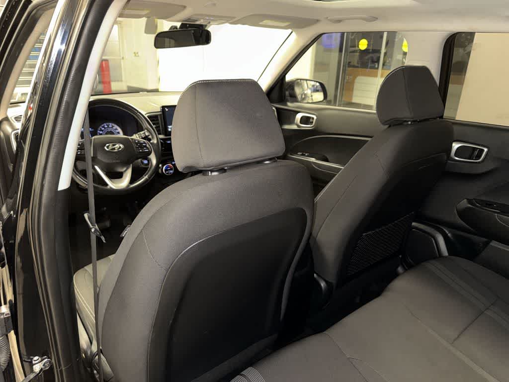 Hyundai Venue SEL 2021