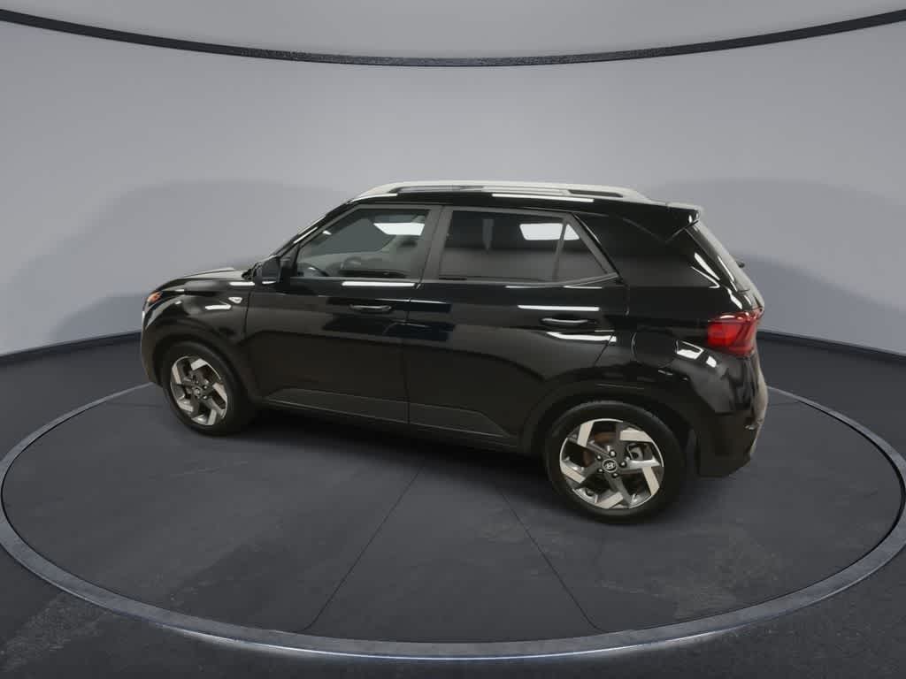 Hyundai Venue SEL 2021