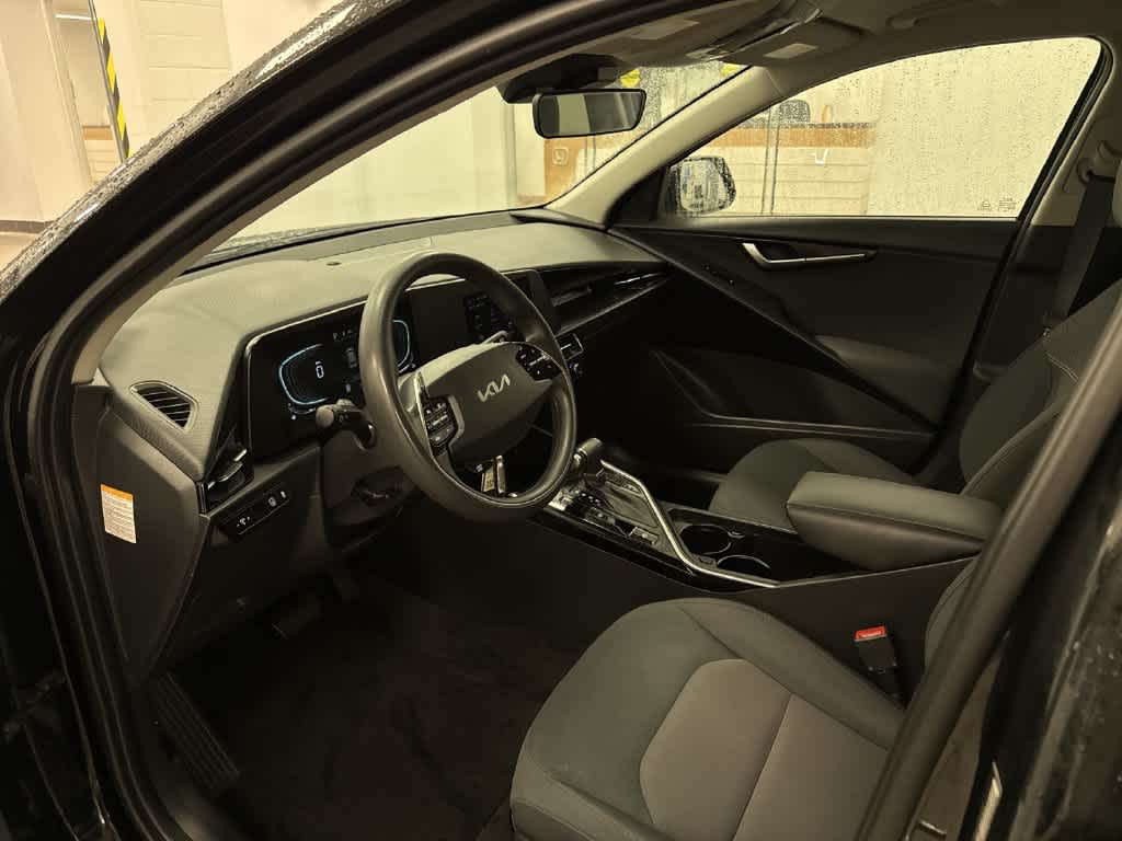 Kia Niro LX 2023
