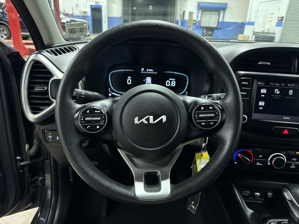 Kia Soul LX 2023