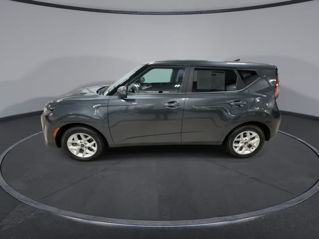 Kia Soul LX 2023