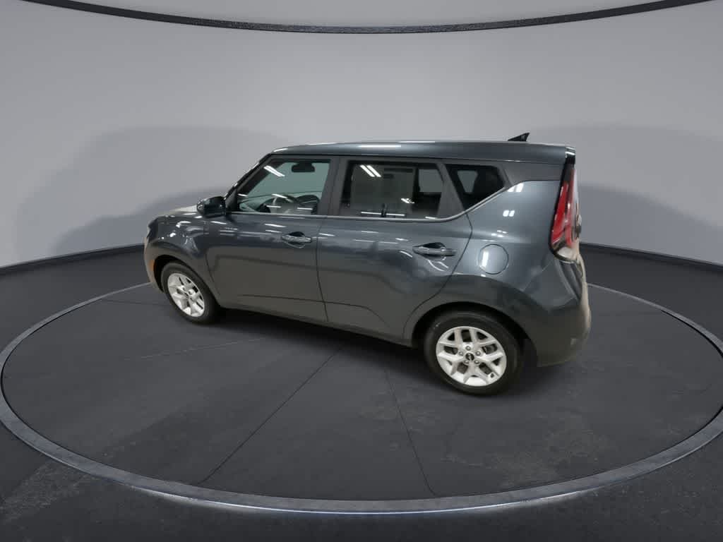 Kia Soul LX 2023