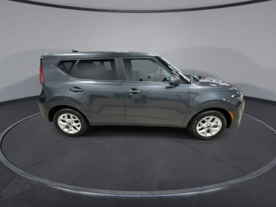 Kia Soul LX 2023