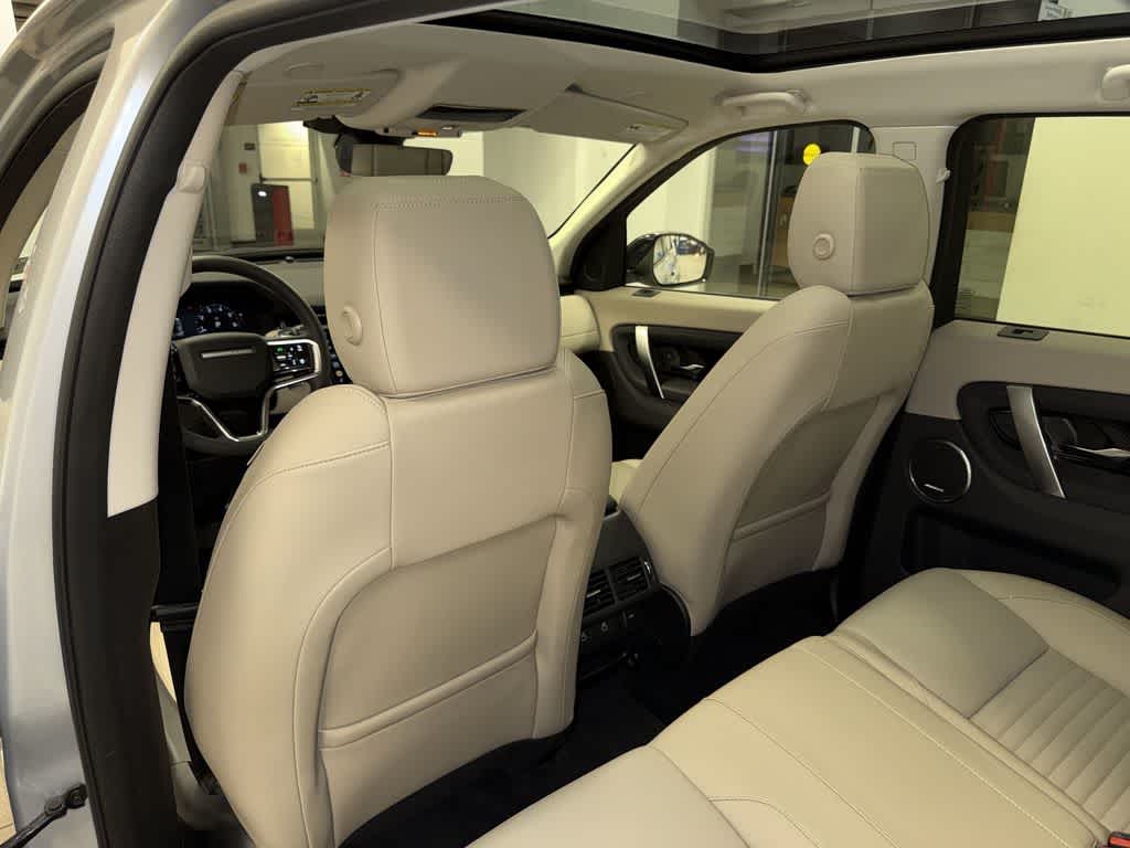 Land Rover Discovery Sport S 2025