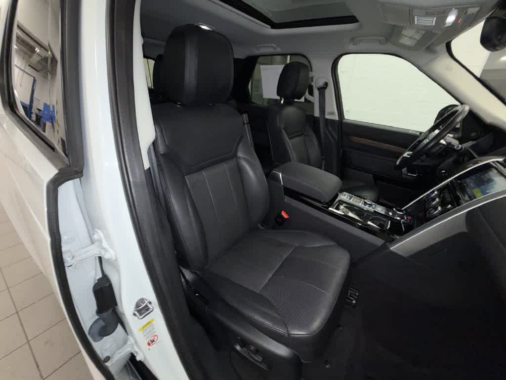 Land Rover Discovery HSE 2018
