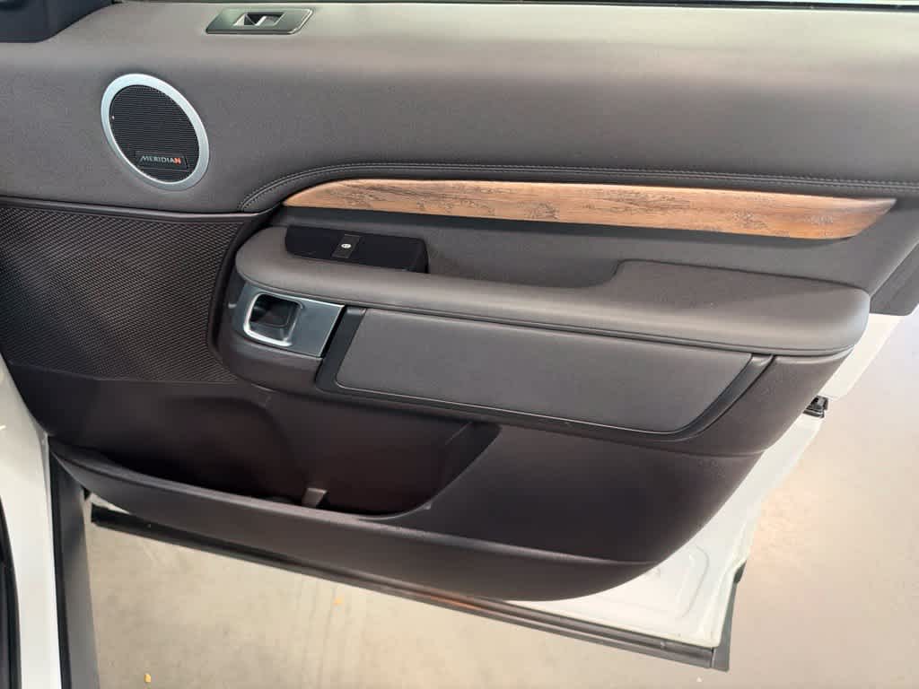 Land Rover Discovery HSE 2018